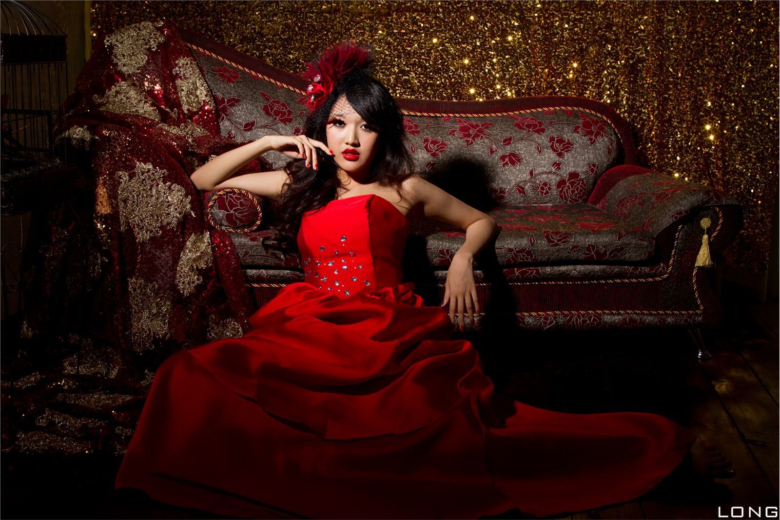 Jill 瑋廷 棚拍 婚紗之红 Beauty性感美女写真套图